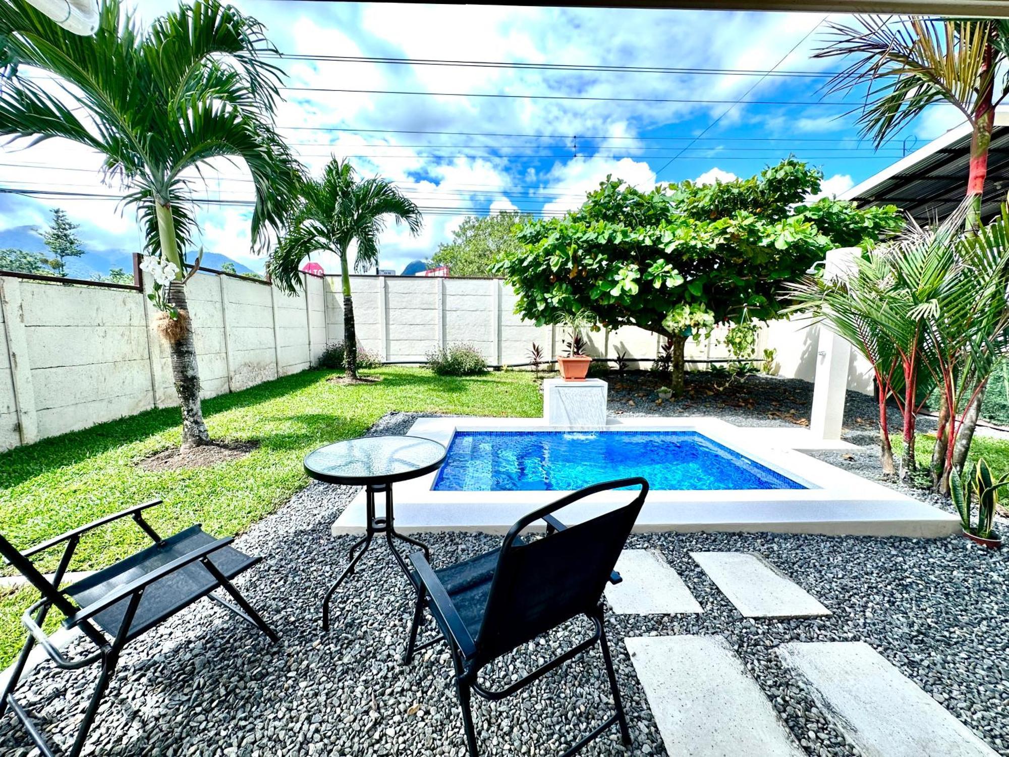 Oasis Arenal Villa Pool & Arenal Volcano View La Fortuna Exterior photo
